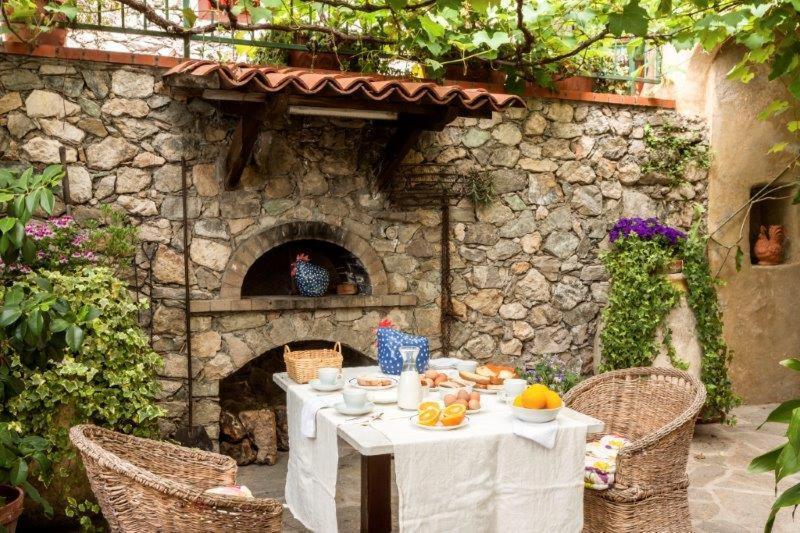 Agriturismo La Selva Hotel Финале Лигуре Екстериор снимка