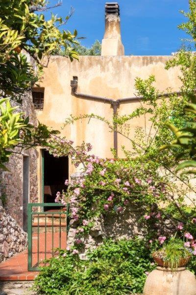 Agriturismo La Selva Hotel Финале Лигуре Екстериор снимка