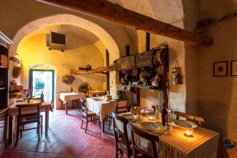 Agriturismo La Selva Hotel Финале Лигуре Екстериор снимка